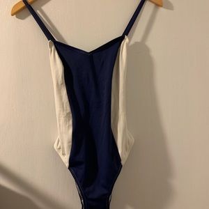 Solid & Striped One-Piece swim Navy/white XS